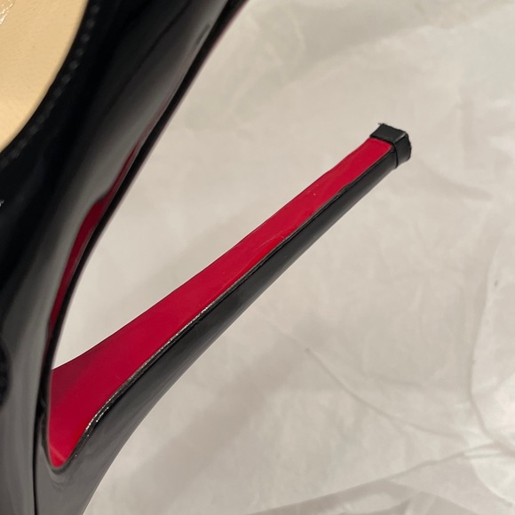 Christian Louboutin Bana Black Patent Peep Toe - Picture 6 of 12